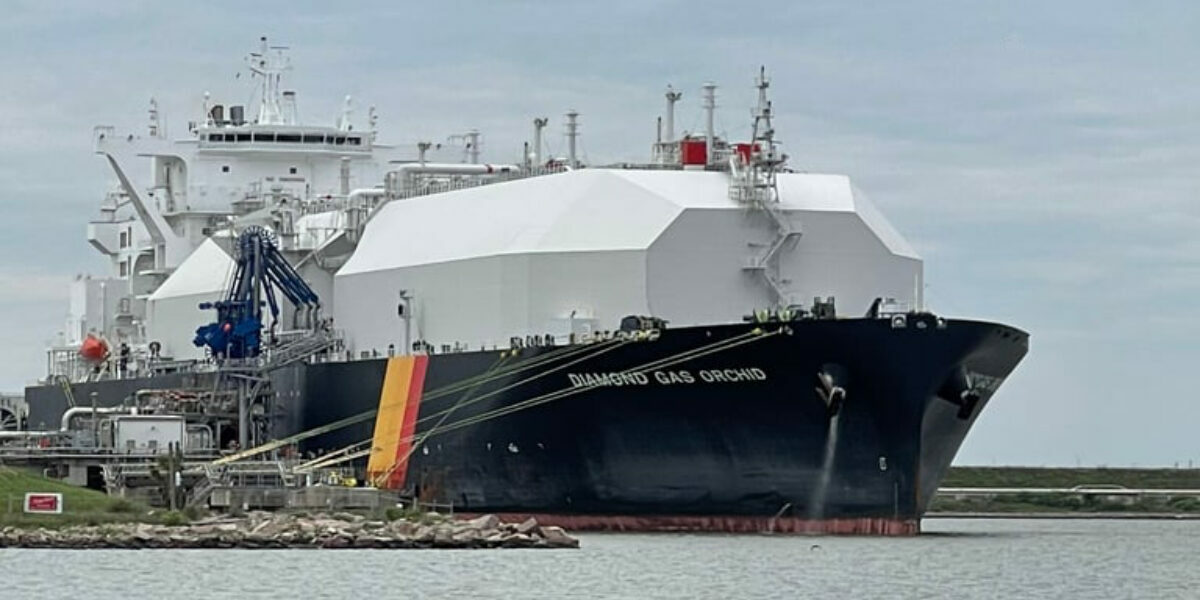 Shell backstops new Canadian LNG project on West Coast with long-term supply deal