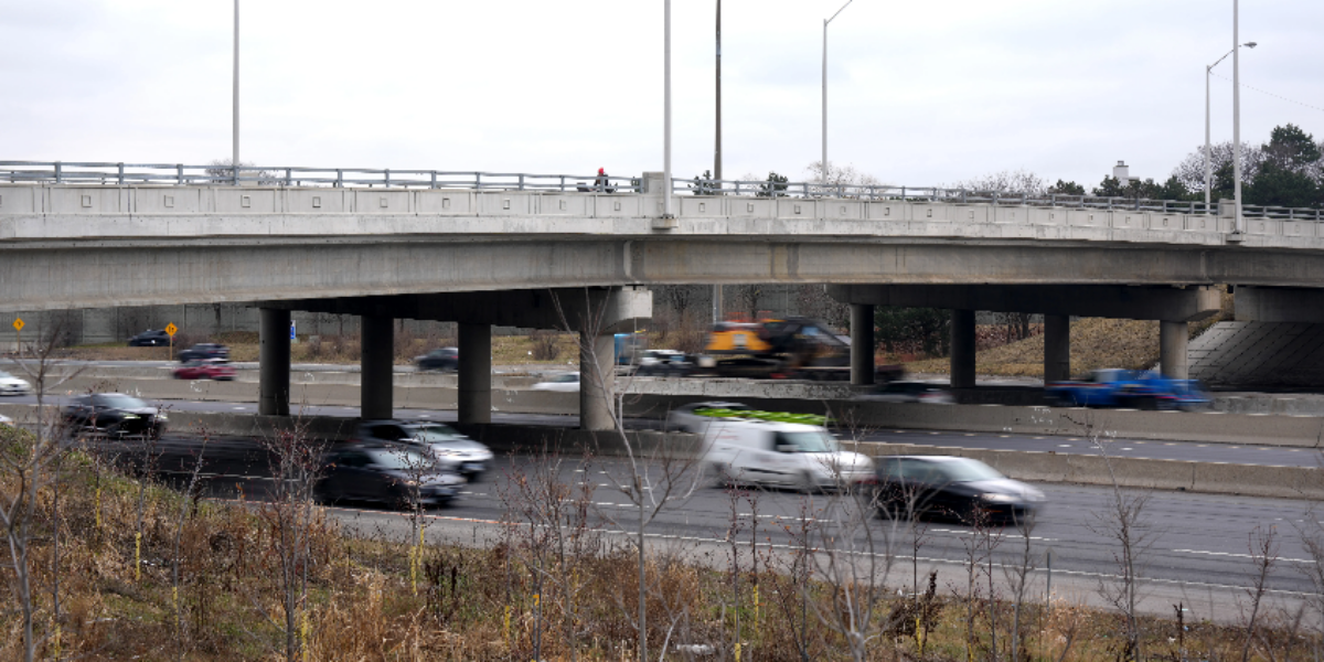 How a Toronto highway bridge became the centre of Middle East tensions in the city