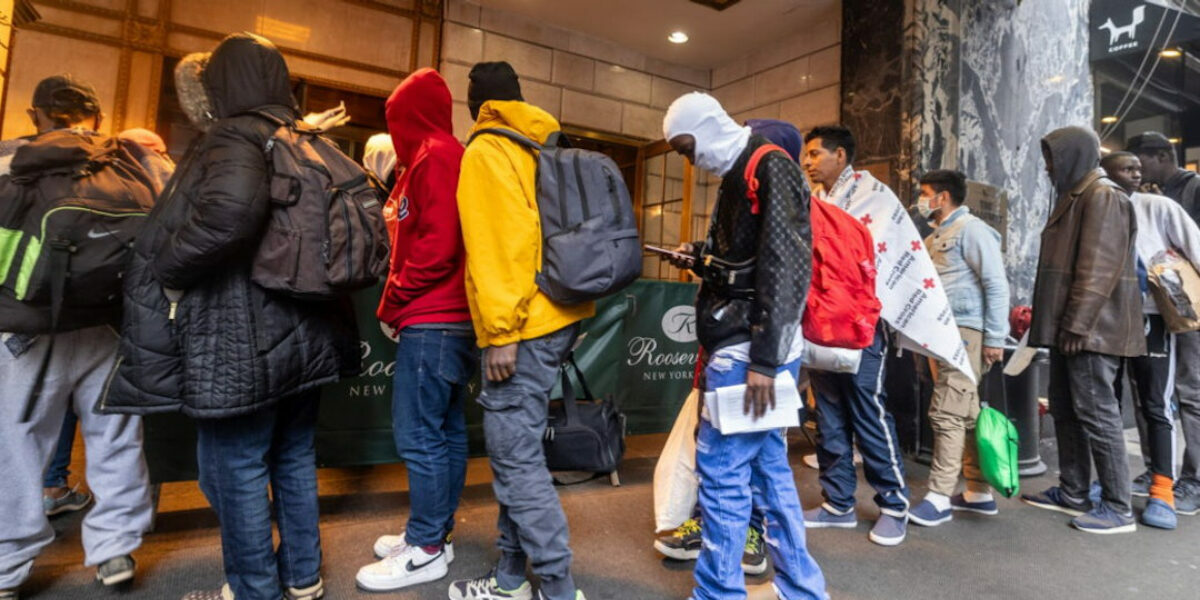 NYC To Start $53M Program That Will Hand Out Prepaid Credit Cards To Illegal Immigrants