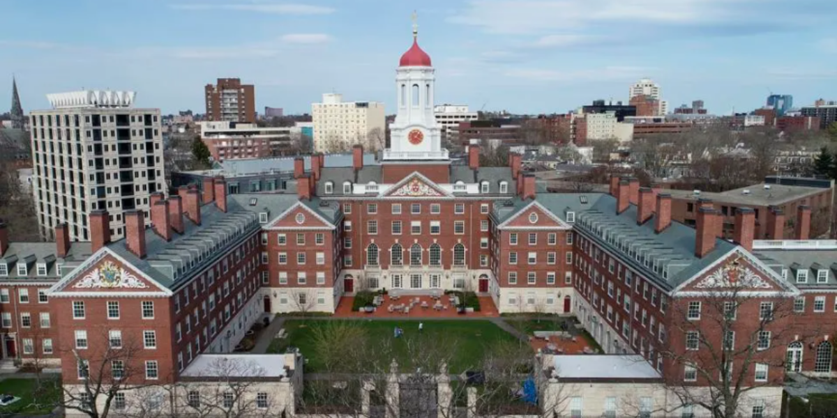 Harvard Antisemitism Task Force Co-chair Resigns; No Confidence in University