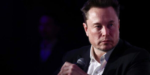 Elon Musk Fans Conspiracy That Biden Wants To ‘Legalize’ Undocumented Migrants For Their Vote