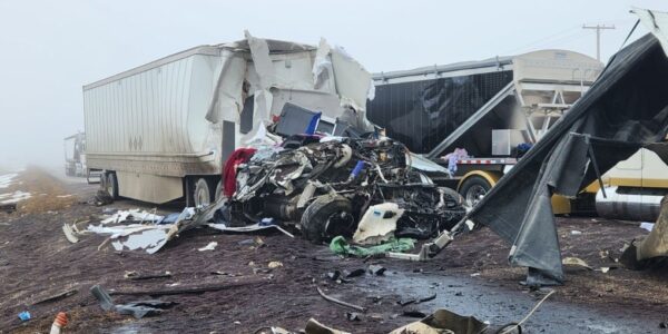 Multiple semis involved in Highway 39 crash near Rouleau, Sask.