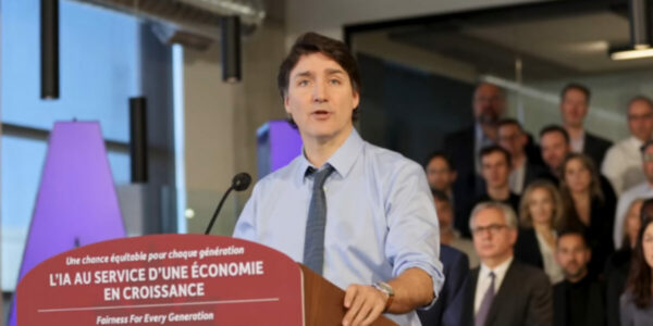 Justin Trudeau tells Liberal caucus not to expect increased public support this year