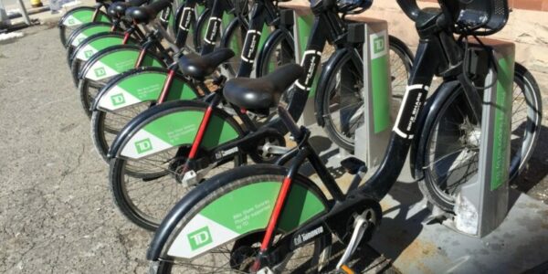 Bike Share Toronto urges riders to ‘wipe down seats’ if renting bike for naked ride