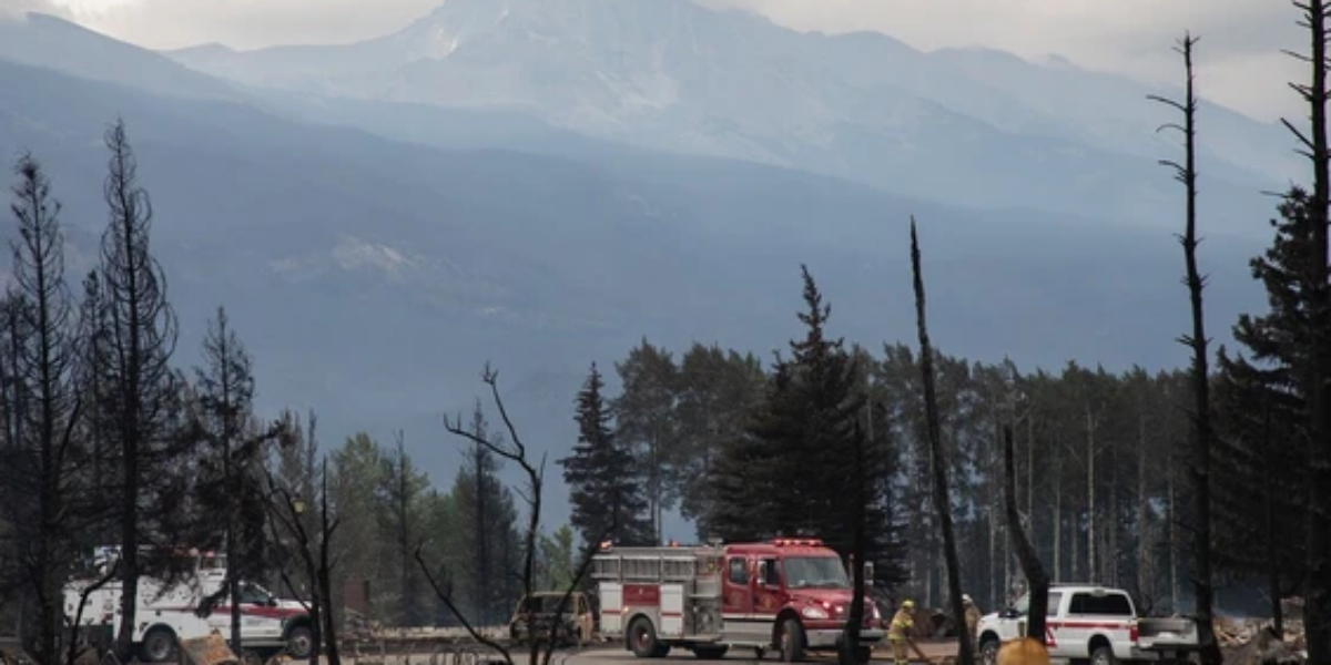 ‘This is a success’: Jasper mayor defends Parks Canada over wildfire management