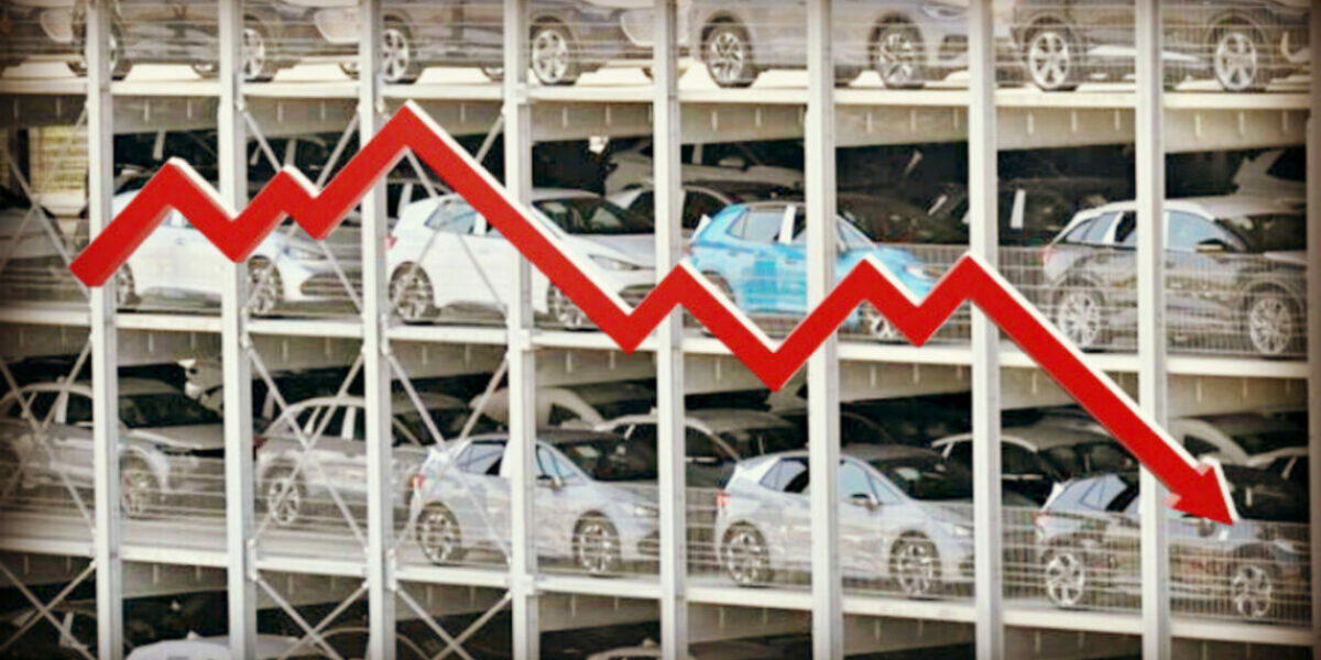 European Consumers Reject Electric Vehicles – Sales in Germany Collapse by 70% – Manufacturers Warn Against EU’s Insane Petrol Car Ban in 2035