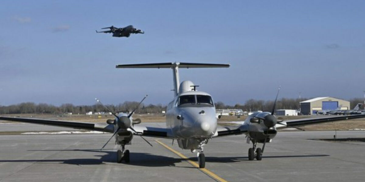 Canadian special forces spy plane unit sees staff exodus