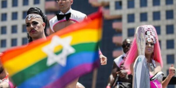 Israeli hostages get heartfelt tribute at Tel Aviv drag festival