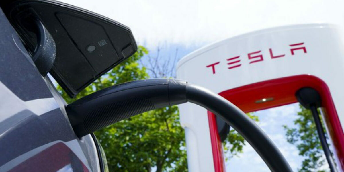 Tesla raising price of vehicles in Canada by up to $9,000 starting Feb. 1