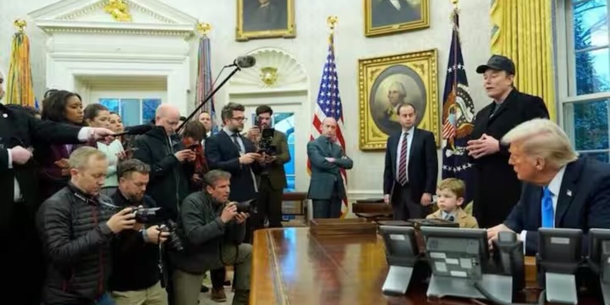 White House bars Associated Press for using ‘Gulf of Mexico’