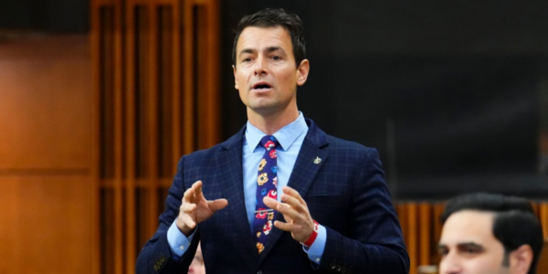 Poilievre accuses Liberals of mixed messaging as candidate calls Gaza war ‘genocide’