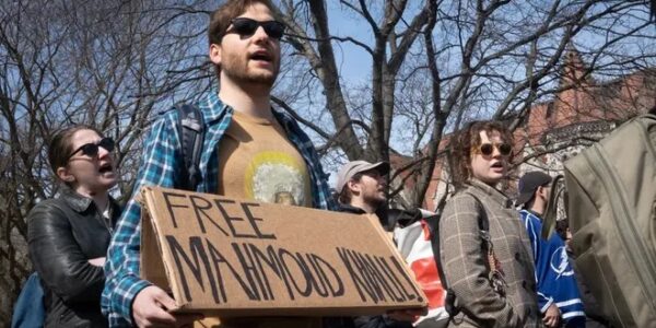 Campus protesters object to Netanyahu’s policies, leadership