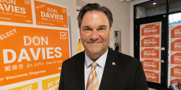NDP talking to the Carney government about getting official party status: Davies