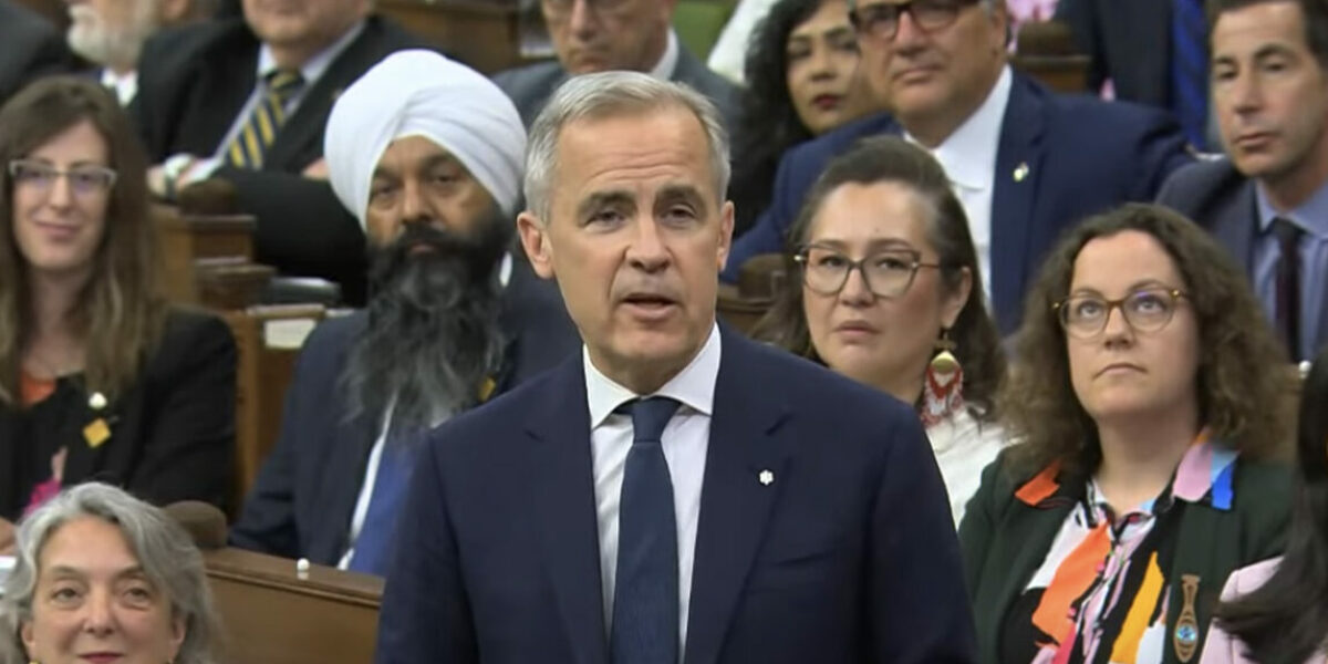 Banker says Liberal tax cut provides $32 in savings per person