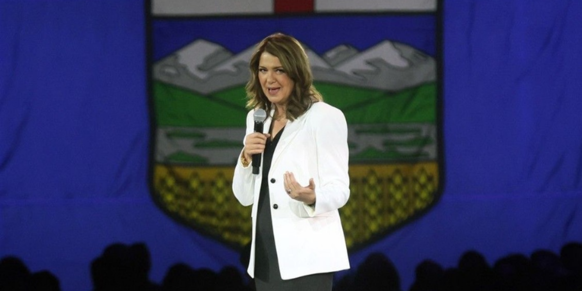 Bell: Danielle Smith and Alberta give Mark Carney an offer he shouldn’t refuse