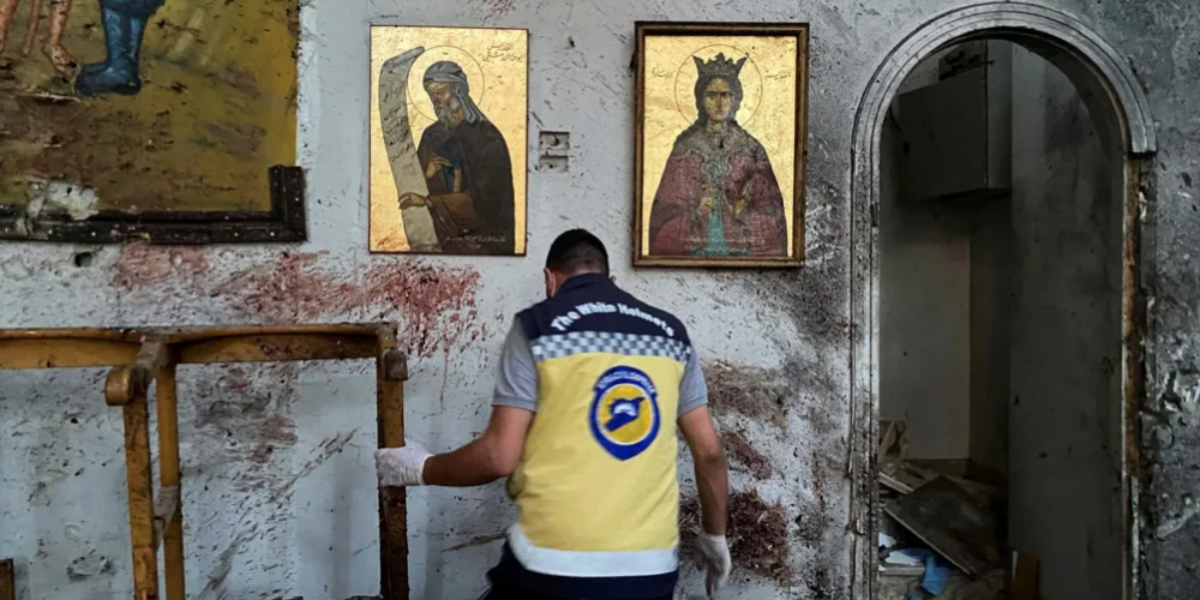 Suicide bombing at Damascus church kills 25, Syrian authorities say