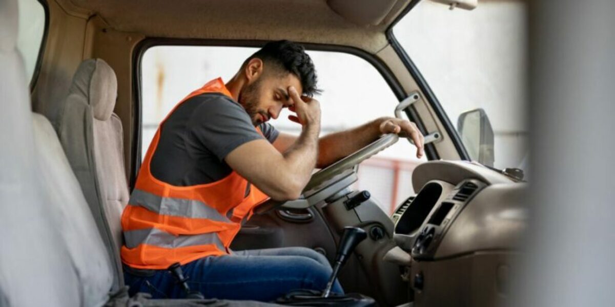 MTO orders truck drivers to retest for A/Z licence after audit finds irregularities at test provider