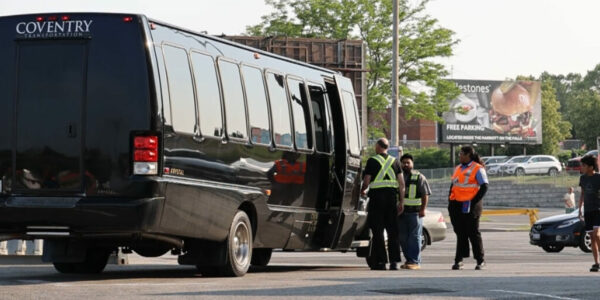 Migrants occupy 2,000 rooms in Niagara Falls – during peak tourism season!