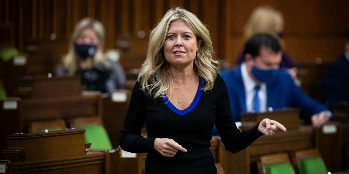 Conservatives slam Liberals for halting immigration data updates