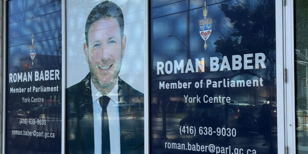 Was former Liberal MP Ya’ara Saks pretending she still held her job after losing the election?