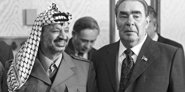 Fairness or hypocrisy? When leaders become mannequins