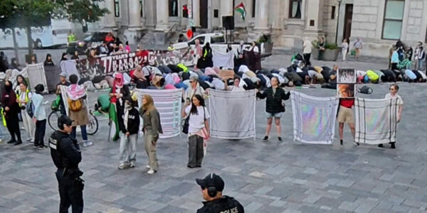 WATCH: Protesters face off against Islamic public prayer in Montreal