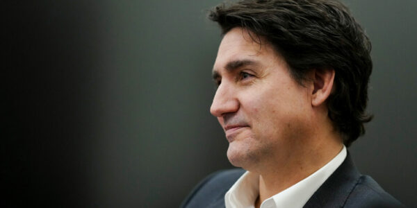 Cabinet faked success stories for local feminist fund