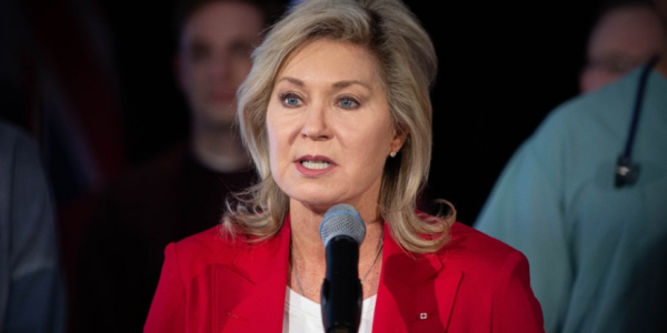 Crombie resigns as Ontario Liberal leader after weak show of support from party