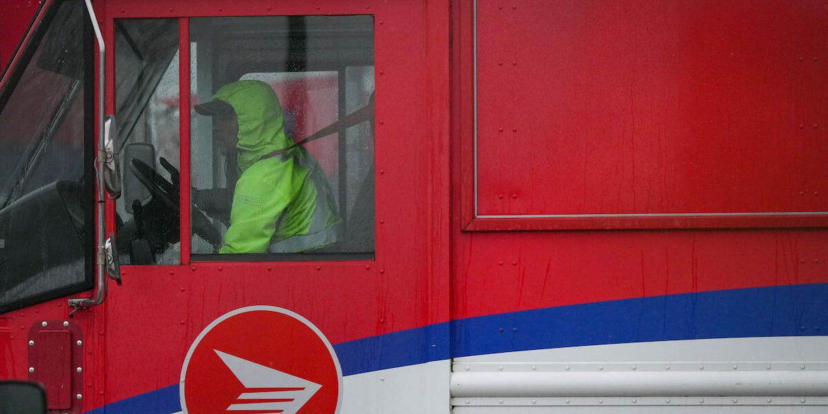 Most door-to-door mail delivery to end amid sweeping changes to Canada Post