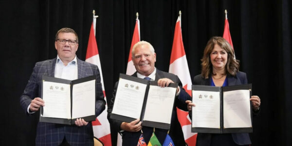 Ontario launches study for Canadian East-West pipeline and energy corridor