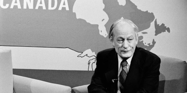 Canadian politicians who crossed the floor or left their party