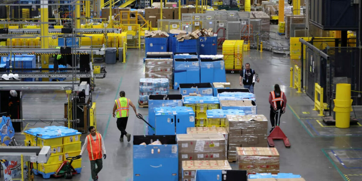 U.S. layoffs surge to two-decade high amid cost cutting and AI adoption, report shows