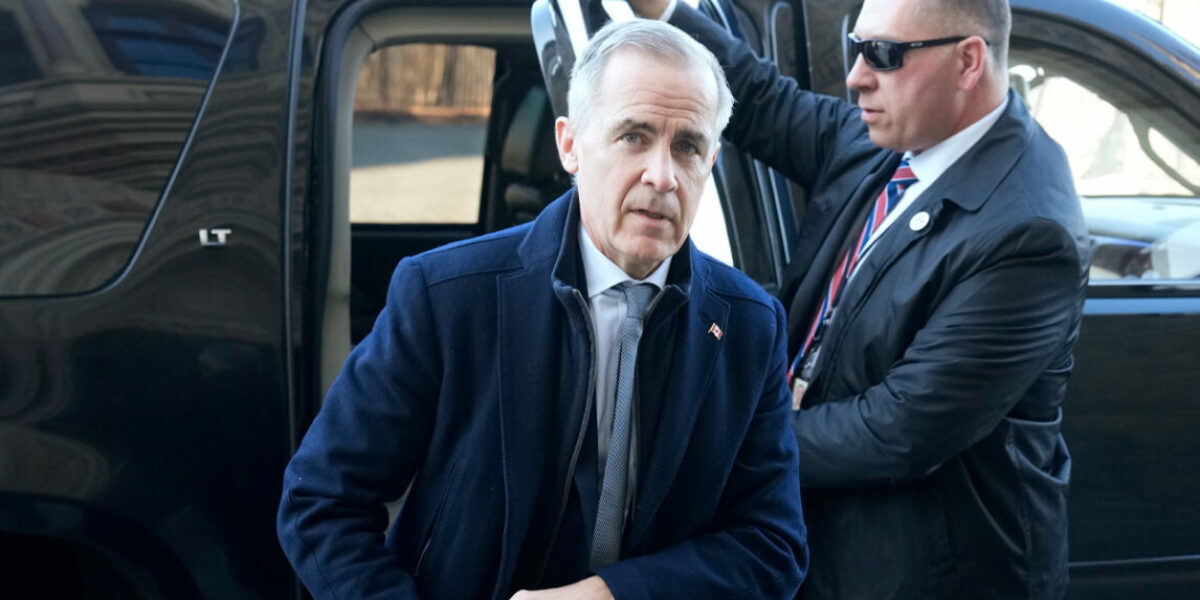 Federal ‘green’ government chauffeured by foreign-made SUVs; ministers assigned only two EVs