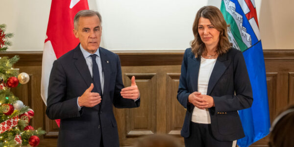 Liberals reject Poilievre’s oil pipeline motion after agreeing to MOU with Alberta