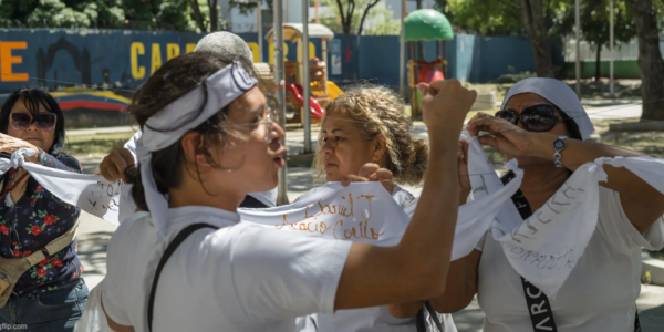 Venezuela Leaders to Free Political Prisoners in a Sign of Possible Change