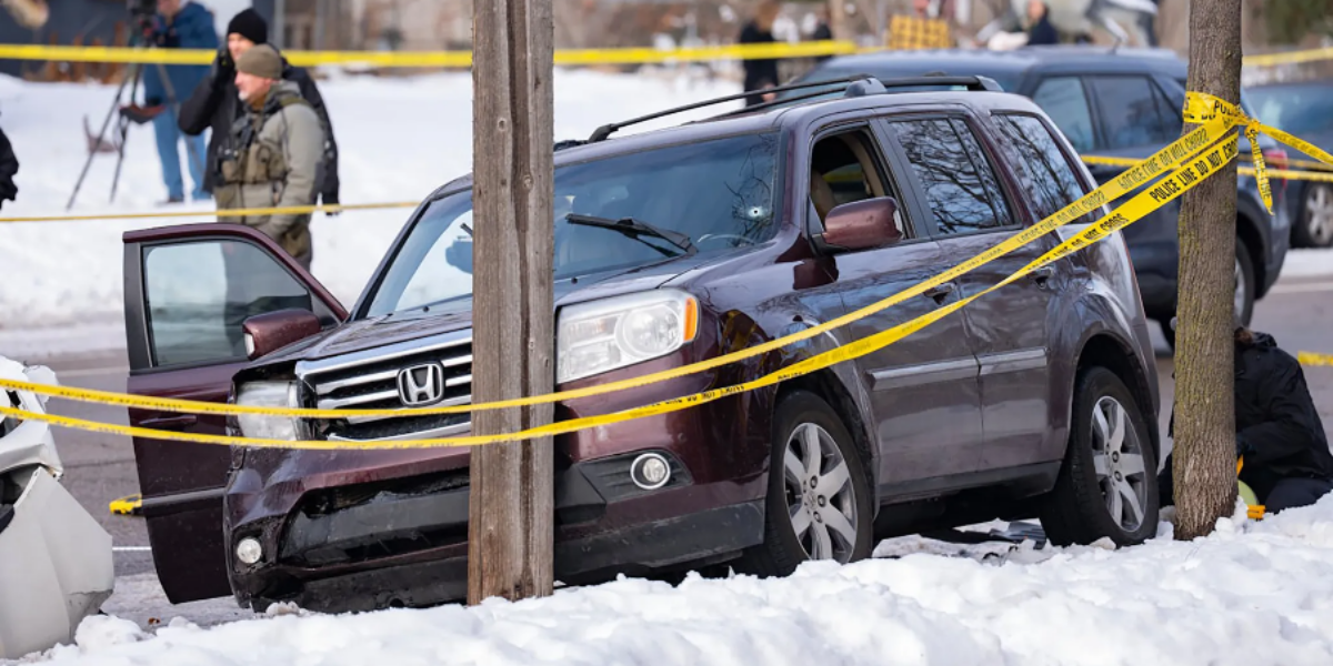 ICE agent who fatally shot Renee Good suffered internal bleeding, DHS says