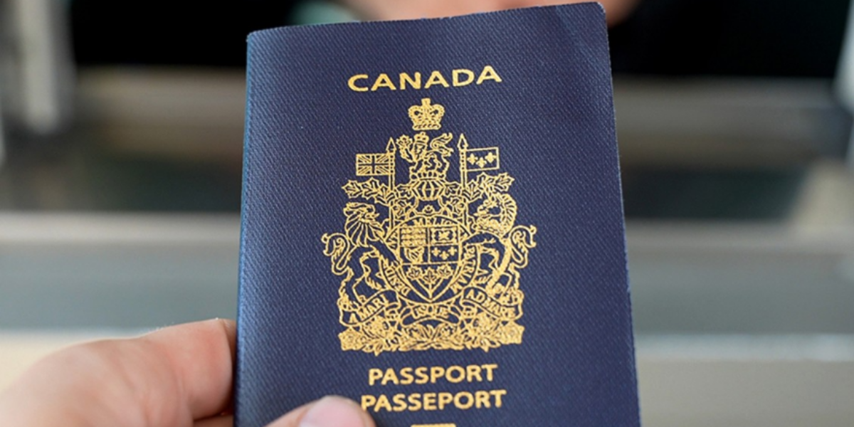 A third of Canadians want dual citizenships, about the same amount question the loyalty of dual citizens: poll