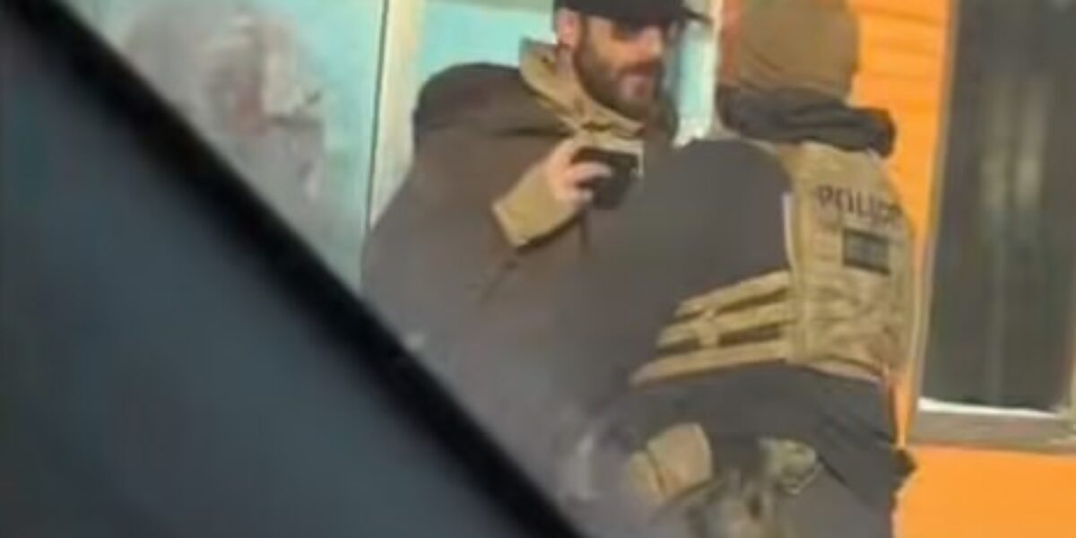 White House backtracks initial claims about Alex Pretti after intense backlash