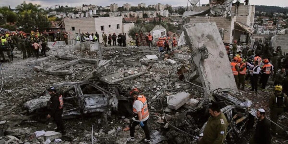 9 killed as Iranian missile destroys synagogue, smashes bomb shelter in Beit Shemesh