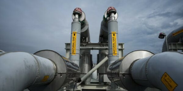 LNG Canada, Coastal GasLink sign pipeline deal, bringing projects closer to reality