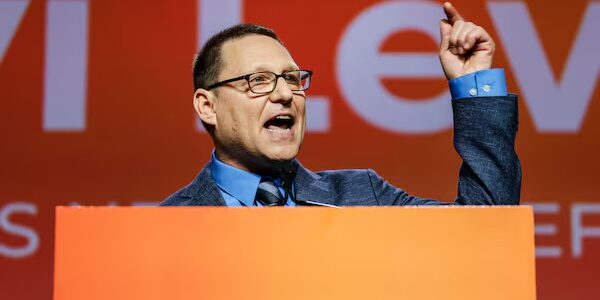 NDP Leader Avi Lewis Wants to Reverse Carney’s Immigration Cuts