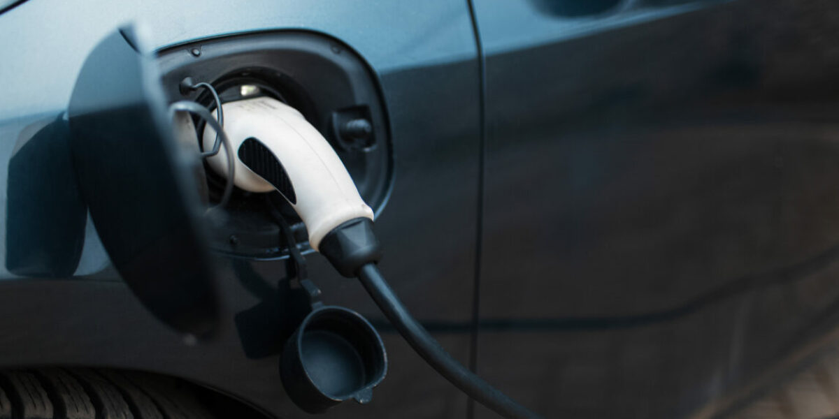 Feds install EV chargers no one uses. Departments, including Environment, report near-zero demand