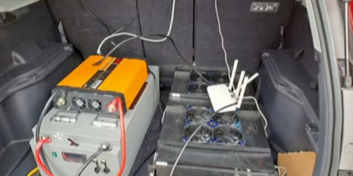 Toronto police seize ‘SMS blasters,’ a cybercrime weapon never before seen in Canada