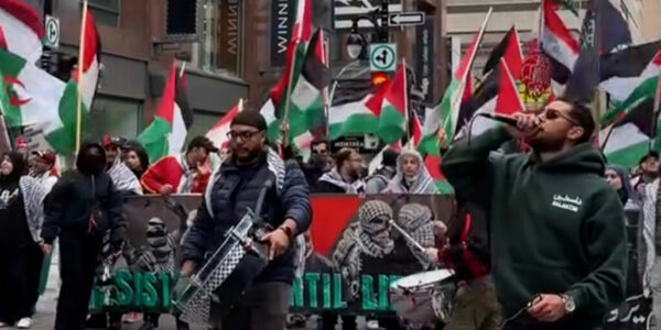 OUTRAGEOUS! Jewish effigy hanged in Montreal