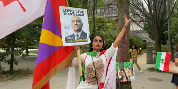 New weekly Iranian freedom rally kicks off in Toronto despite provocateurs