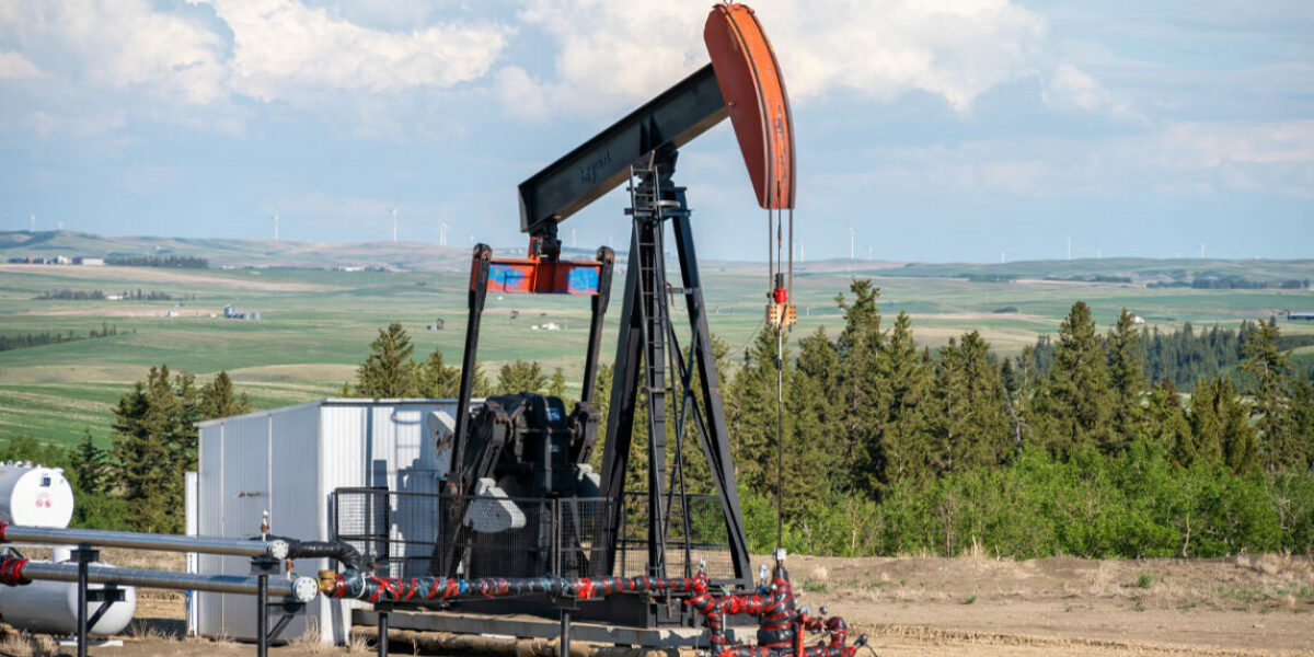 Alberta Fact Check: Are higher wages, lower taxes and more jobs bad for workers?