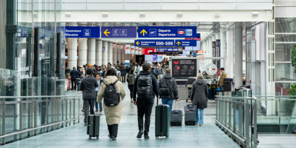Canadians and permanent residents leaving Canada at highest rate since 1950s, over 150,000 emigrated in last 5 quarters