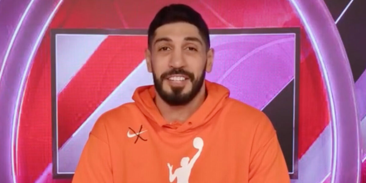 Former NBA star says he plans to enter WNBA draft in 2027