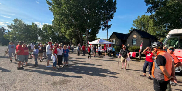 Alberta Fact Check: Dozens of attendees at federalist event inflated to hundreds by a local media outlet