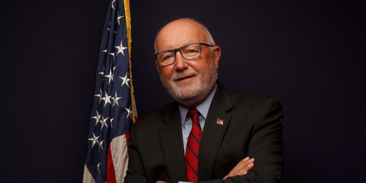 Petition to kick out U.S. ambassador reaches nearly 30,000 signatures